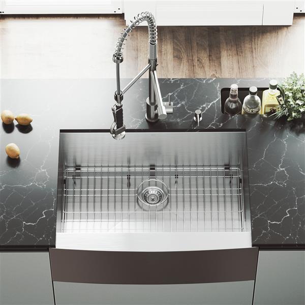 Vigo Kitchen Sink With Faucet Grid Strainer Vg R No D P T