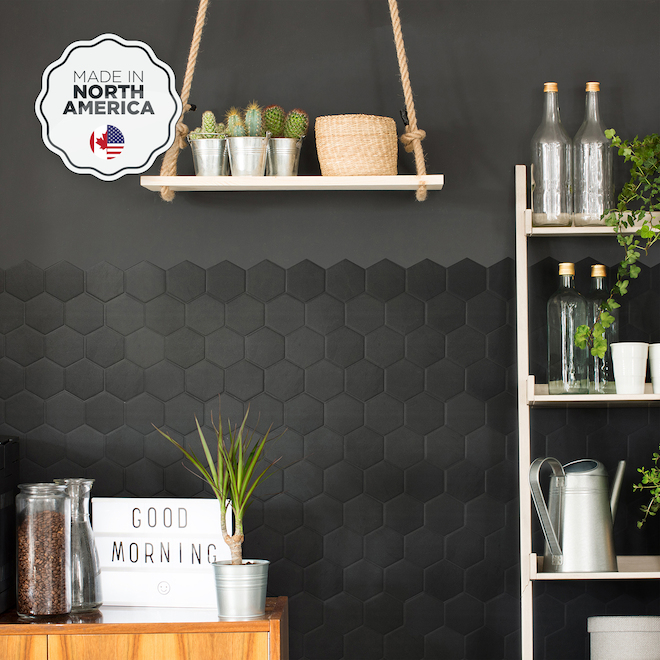 Smart Tiles Hexa Walton 4/Pack Matte Black 10in x 10in Resine Peel