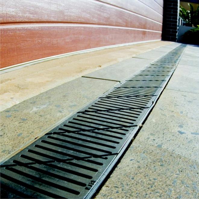 Canal de drainage avec grille en plastique Reln, polypropylène, gris  Portland, 10 pi L.