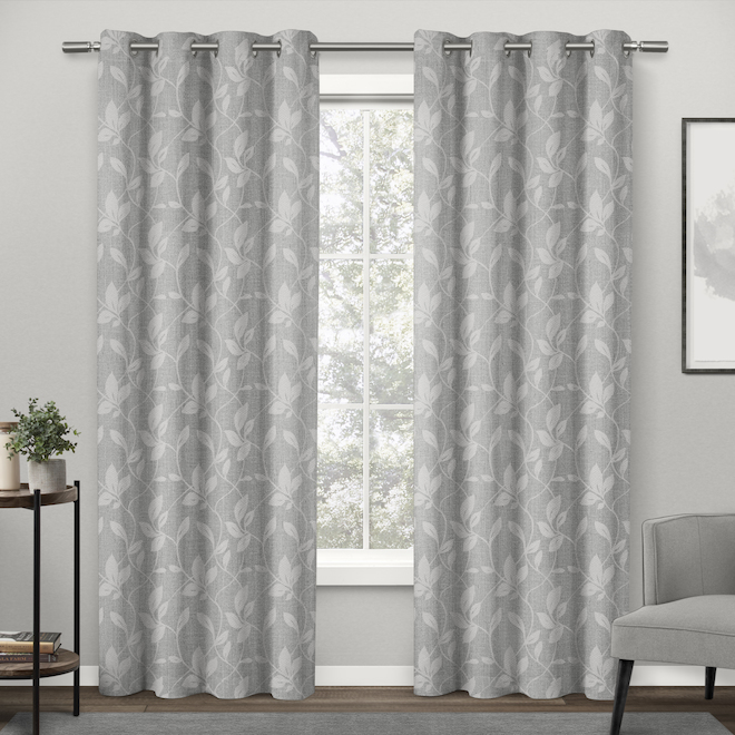TISSUS AMALGAMATED LightFiltering Curtain with Leaf Pattern