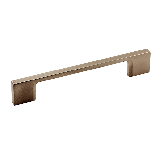 Richelieu Contemporary Metal Pull Handle - 162-mm - Champagne
