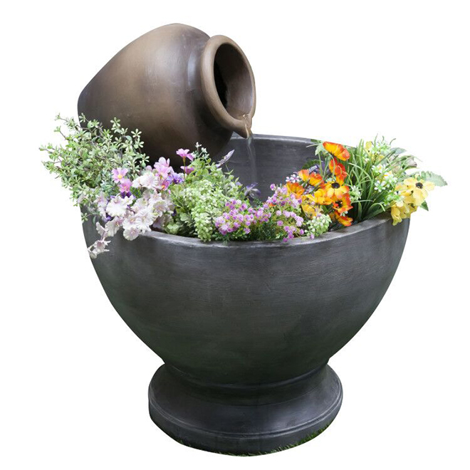 Fontaine avec pot de fleur, 23,23'' x 27,95'', GRC