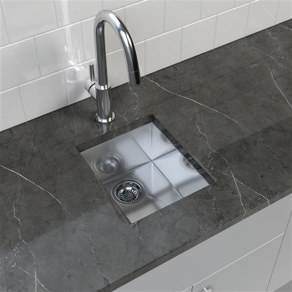 Cantrio Koncepts Stainless Steel Undermount Kitchen Sink - 13.25" x 15.75"