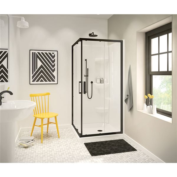 Douche rectangulaire avec porte à ouverture et base en acrylique