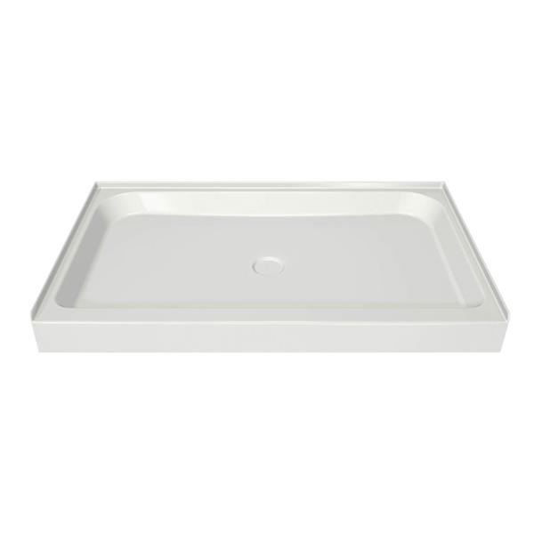 MAAX Alcove 60In x 34In x 5In White Shower Base Centre Drain Réno