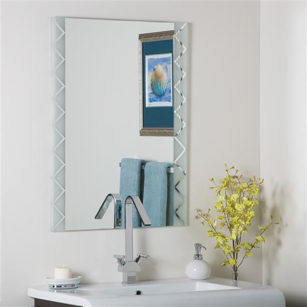 Decor Wonderland Frameless Polished 23 6 In Rectangular Mirror