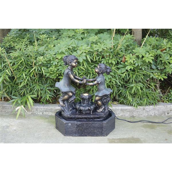 Fontaine de jardin, 2 fillettes dansant ensemble, bronze