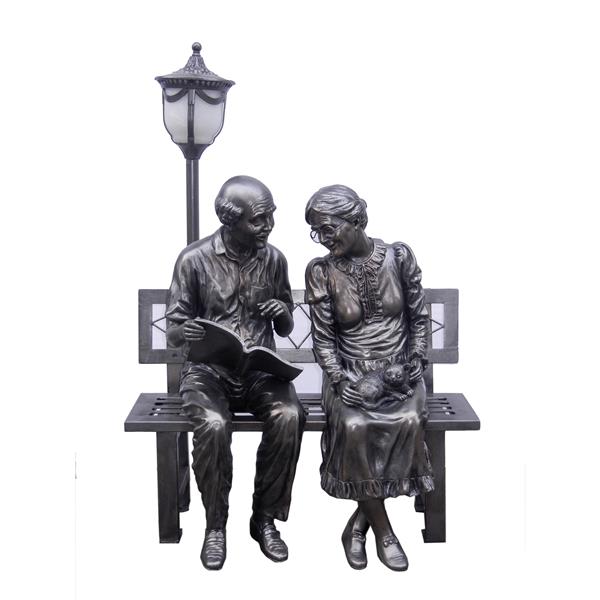 Statue de jardin, vieux couple assis, 36,5"