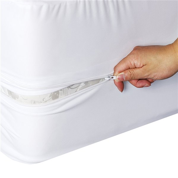 Millano Collection Bug Armour Mattress Protector - 80-in x 78-in - White
