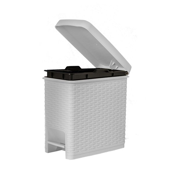Superio Trash Can Step Lid 11in 6.5L White 523 RénoDépôt