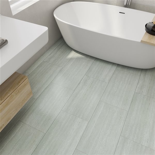 Tuile de vinyle Mono Serra SPC Travertino Gris Leger 4.2 mm, 28 pi2 / boite SPC702 RénoDépôt Tuile de vinyle Mono Serra SPC Travertino Gris Leger 4.2 mm, 28 pi2 / boite SPC702 RénoDépôt
