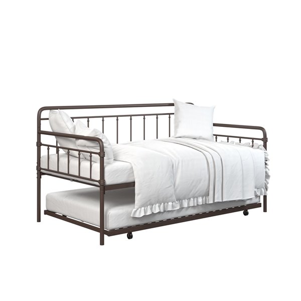 Dhp ivorie metal daybed with deals trundle